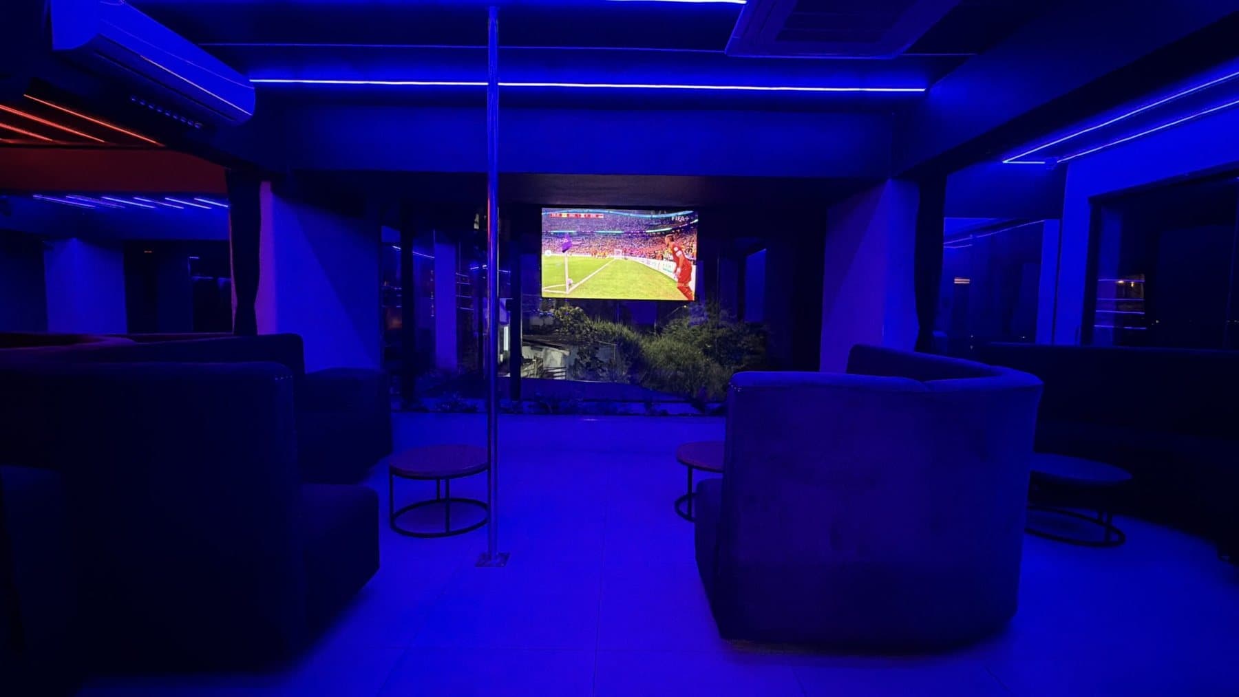 A Ilha Club, foto 1